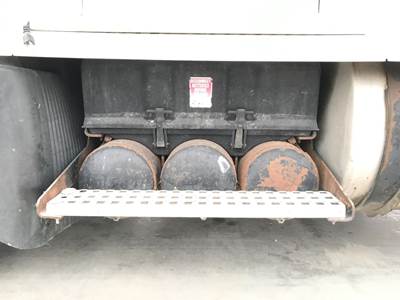 Volvo VNL Battery Box