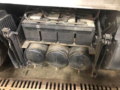 Volvo VNL Battery Box