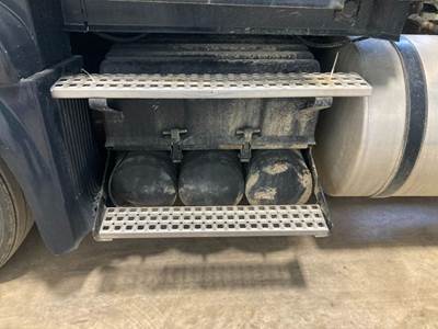 Volvo VNL Battery Box