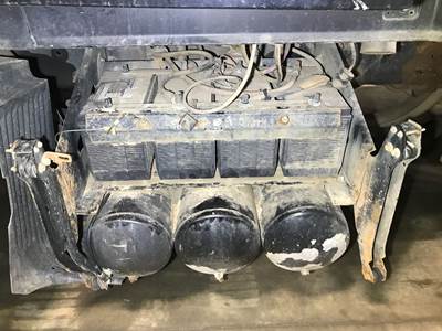 Volvo VNL Battery Box