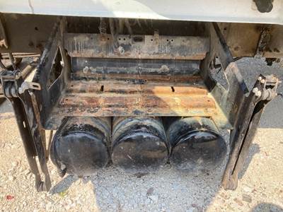 Volvo VNL Battery Box