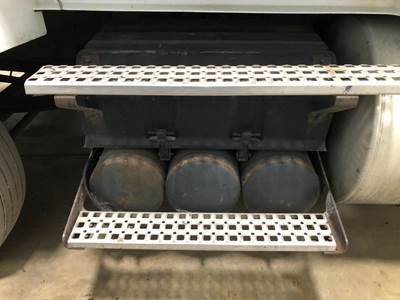 Volvo VNL Battery Box