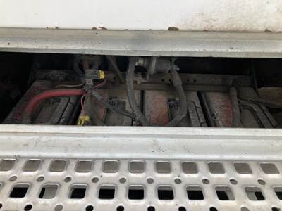 Volvo VNL Battery Box