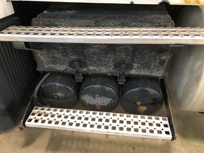 Volvo VNL Battery Box