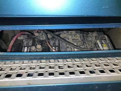 Volvo VNL Battery Box