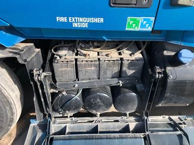 Volvo VNL Battery Box
