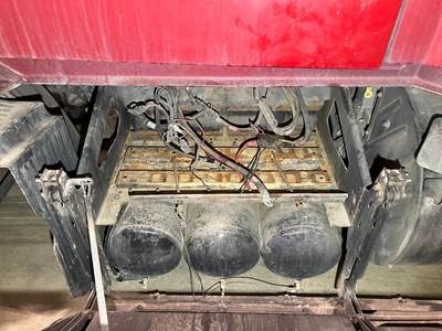 Volvo VNL Battery Box