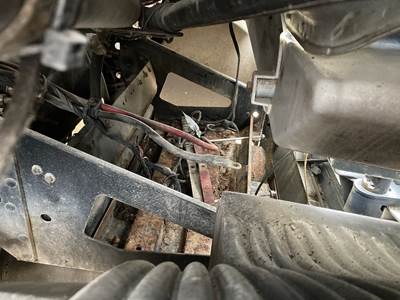 Volvo VNL Battery Box