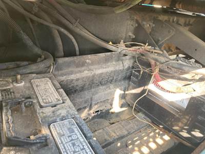 Volvo VNL Battery Box