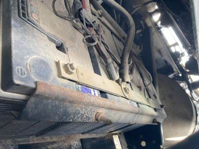 Volvo VNL Battery Box