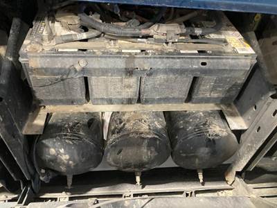 Volvo VNL Battery Box