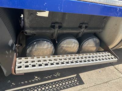 Volvo VNL Battery Box