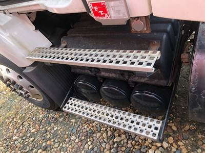 Volvo VNM Battery Box