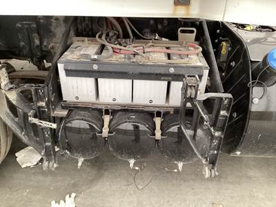 Volvo VNR Battery Box
