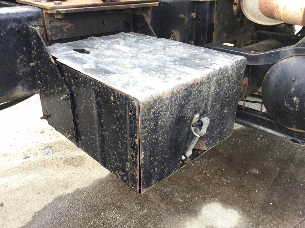 1991 International S2500 Battery Box