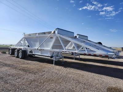 MANIC 47x102 Tri Axle Aluminum Belly Dump Trailer - Air Ride, Spread Axle