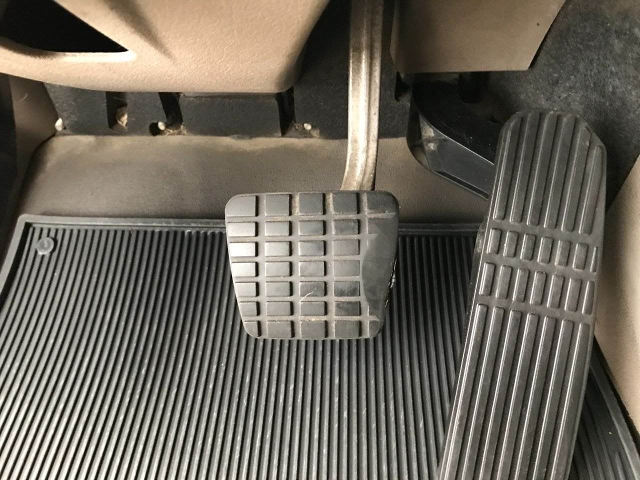 2016 Freightliner Cascadia Pedal For Sale Council Bluffs, IA