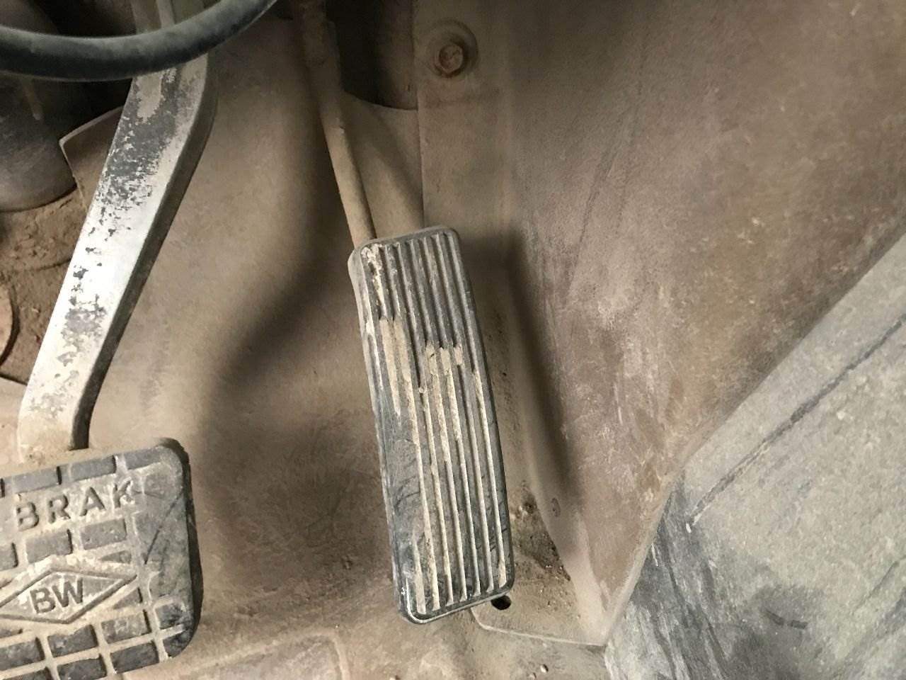 1984 International S1900 Pedal For Sale Council Bluffs, IA 25150533