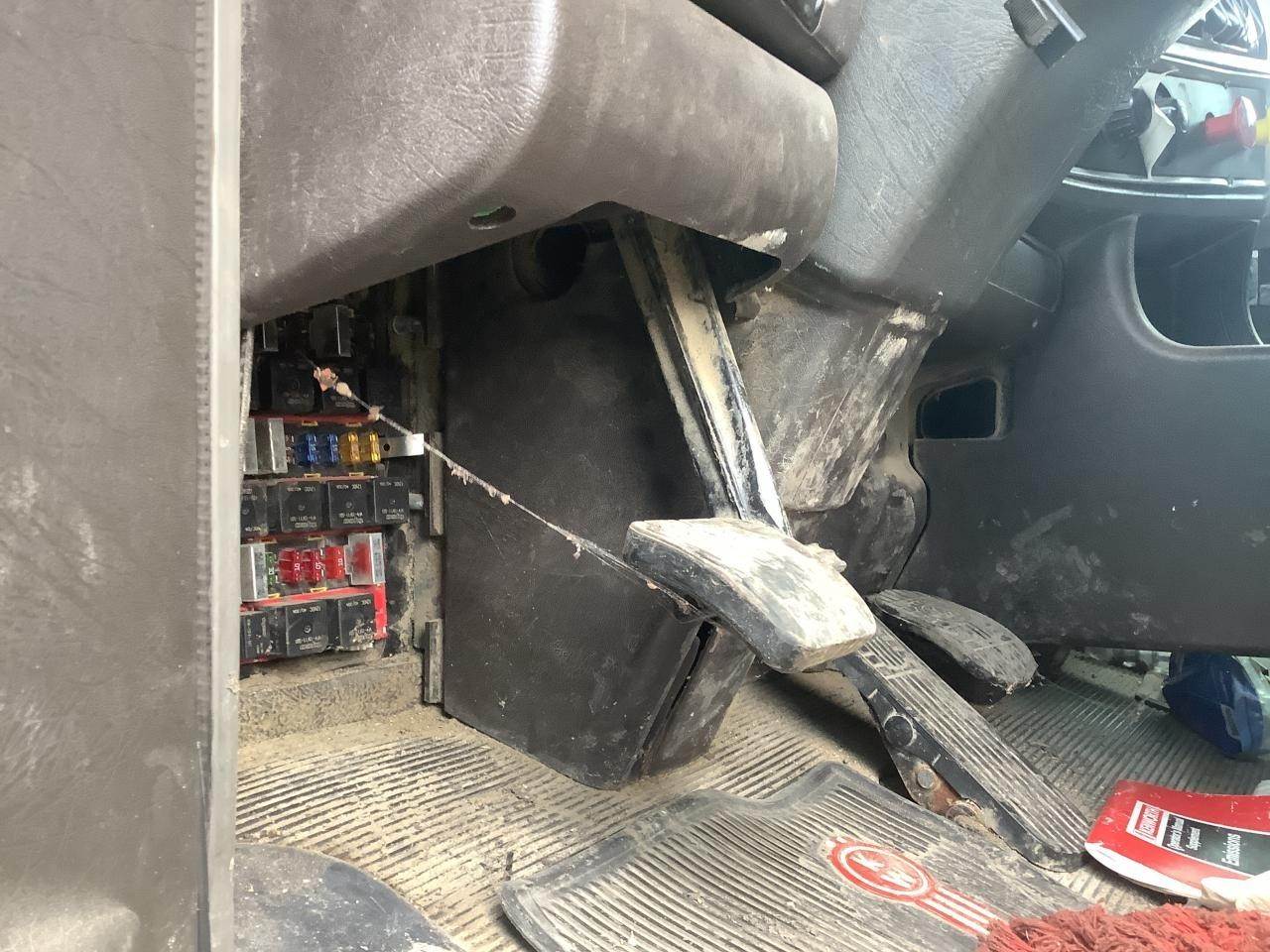 2009 Kenworth T660 Pedal For Sale Spencer, IA 25527758