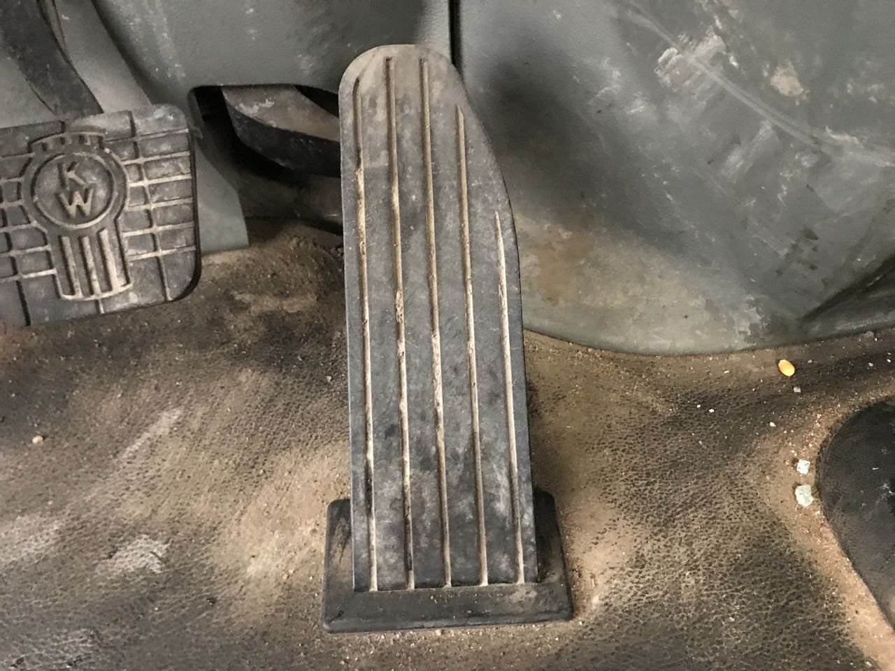 2017 Kenworth T880 Pedal For Sale Council Bluffs, IA 25354845