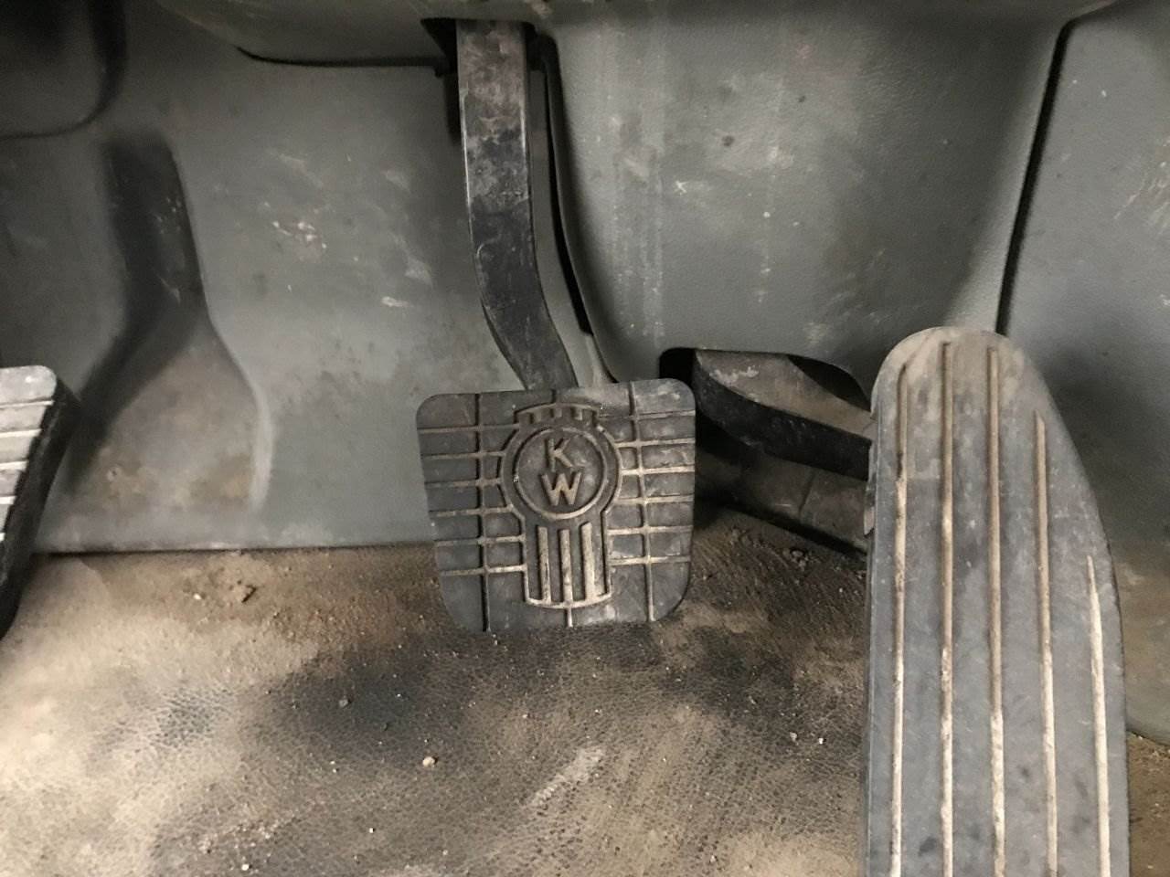 2017 Kenworth T880 Pedal For Sale Council Bluffs, IA 25354846