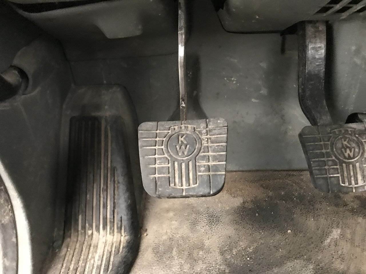 2017 Kenworth T880 Pedal For Sale Council Bluffs, IA 25354847