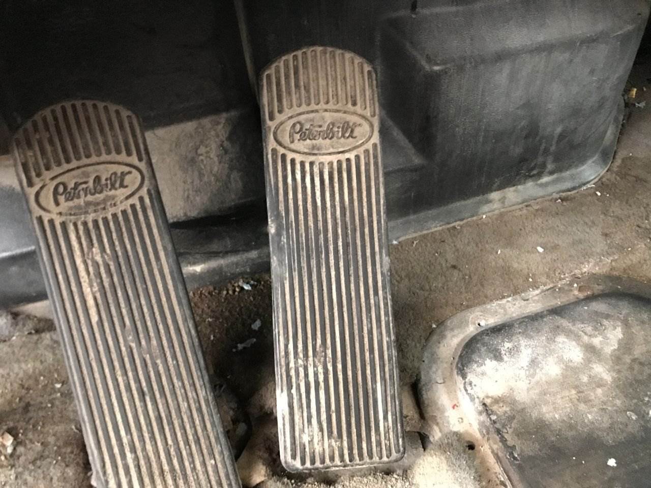 1990 Peterbilt 379 Pedal For Sale Council Bluffs, IA 25355388