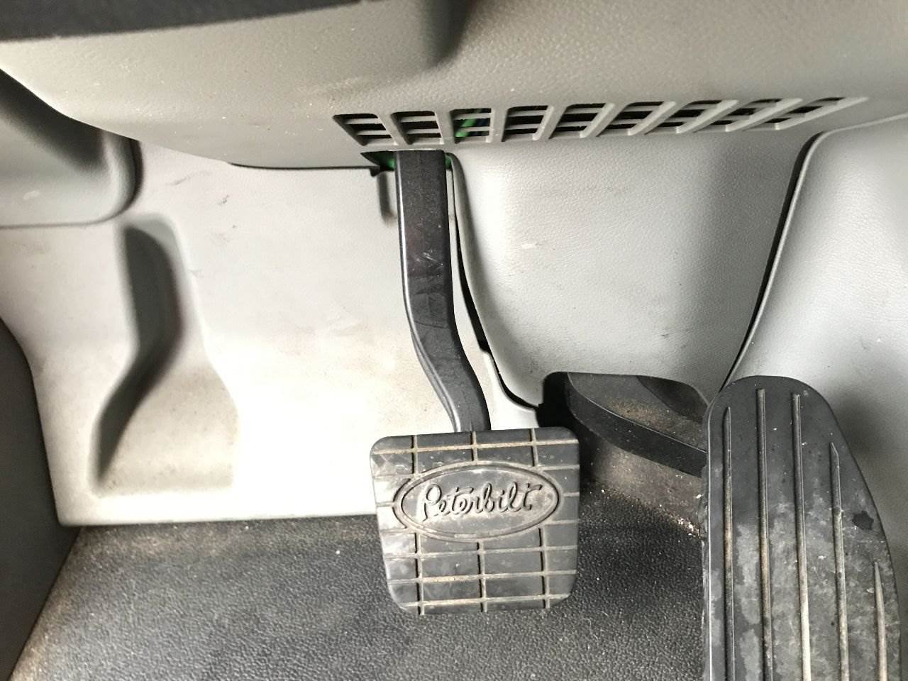 2018 Peterbilt 579 Pedal For Sale Council Bluffs, IA 25082163