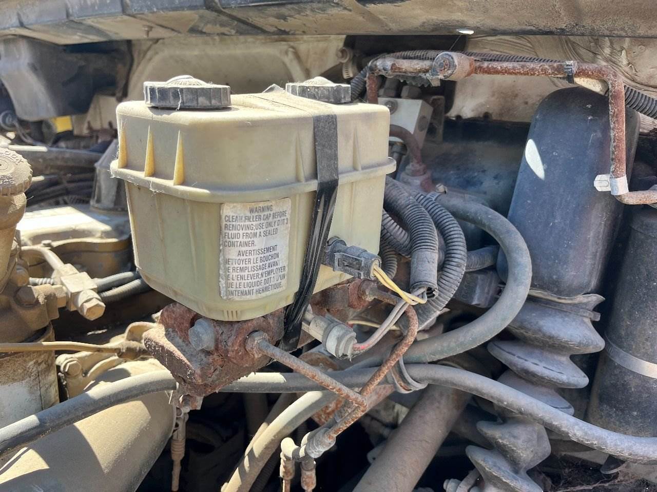1998 Freightliner FL70 Brake Master Cylinder For Sale Sioux Falls, SD