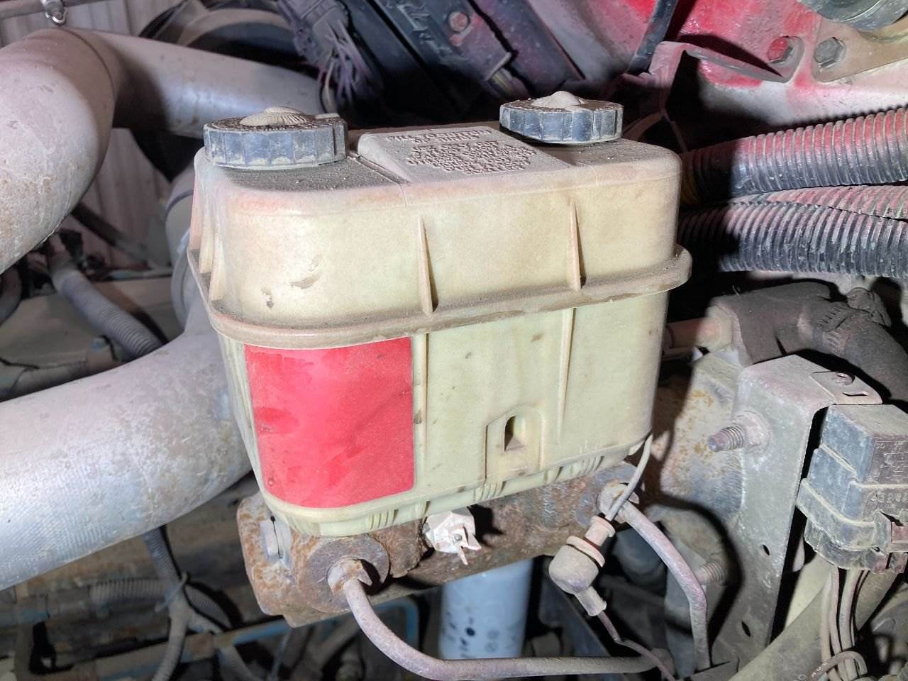1997 International 4700 Brake Master Cylinder For Sale Sioux Falls