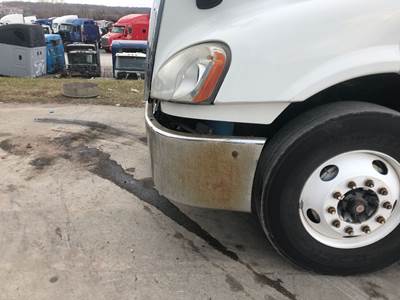 Freightliner Cascadia Front Bumper