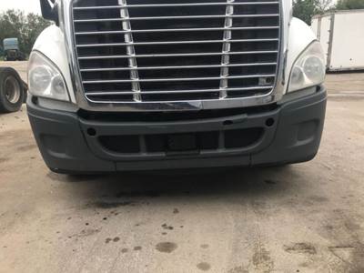 Freightliner Cascadia Front Bumper