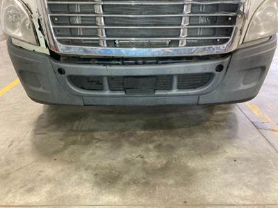Freightliner Cascadia Front Bumper
