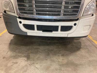 Freightliner Cascadia Front Bumper