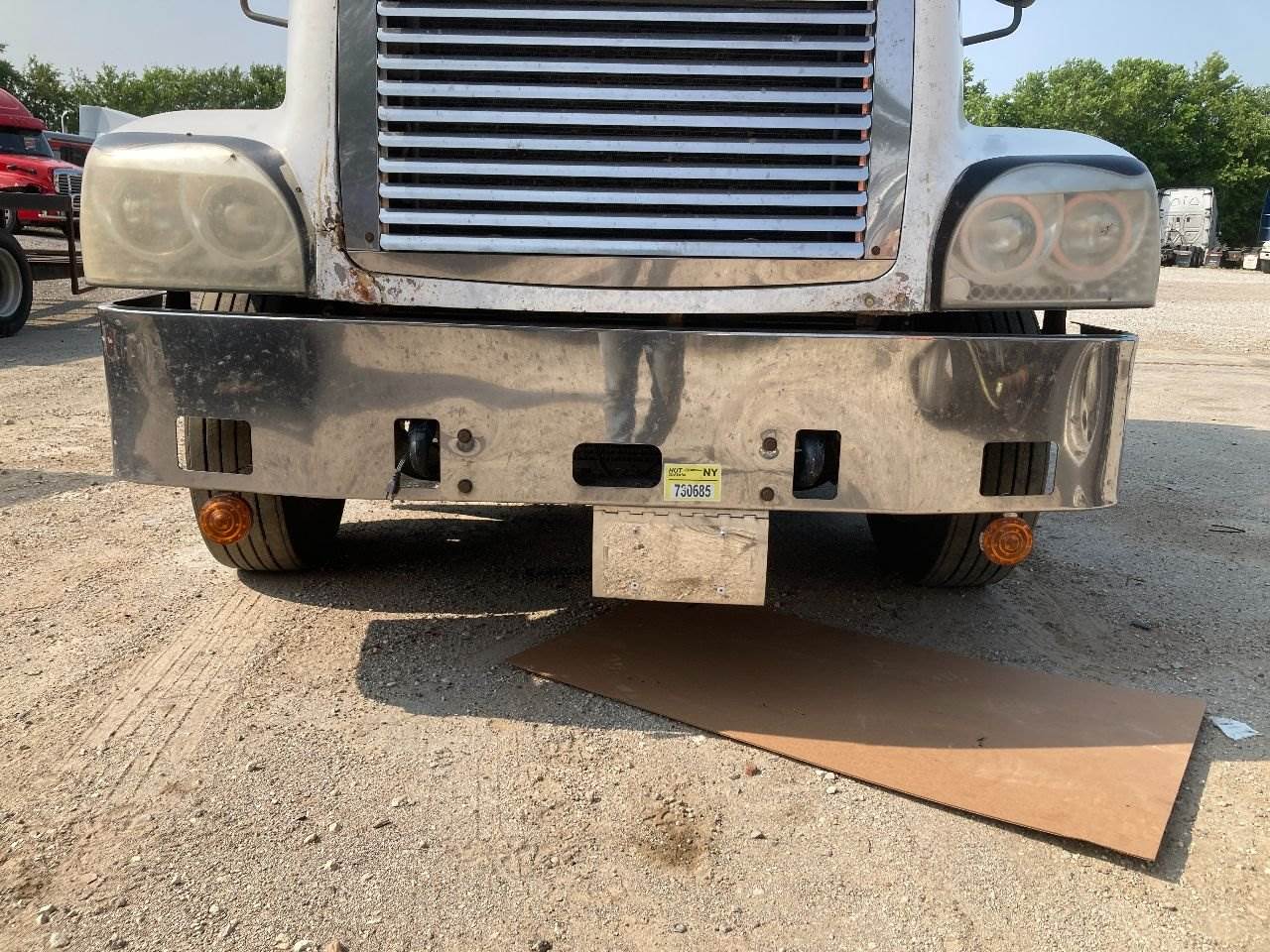 2002 Freightliner Century Class 120 Front Bumper for a Freightliner