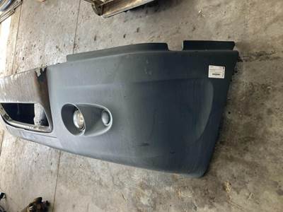 Freightliner Century Class 120 Front Bumper for a Freightliner C120 Century