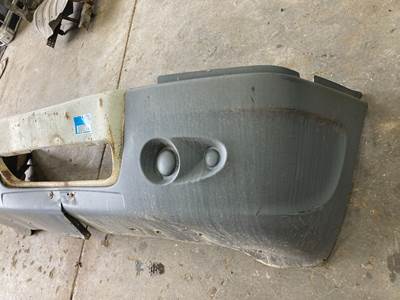 Freightliner Century Class 120 Front Bumper for a Freightliner C120 Century