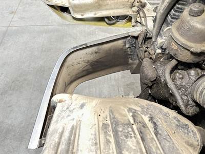 Freightliner Century Class 120 Front Bumper for a Freightliner C120 Century