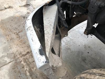 Freightliner Columbia 120 Front Bumper
