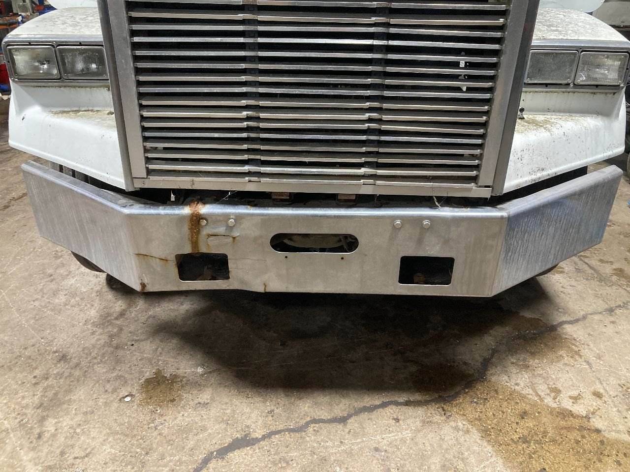 1988 Freightliner FLC120 Front Bumper For Sale Des Moines, IA