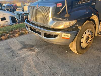 International DuraStar 4300 Front Bumper for a International Durastar (4300)