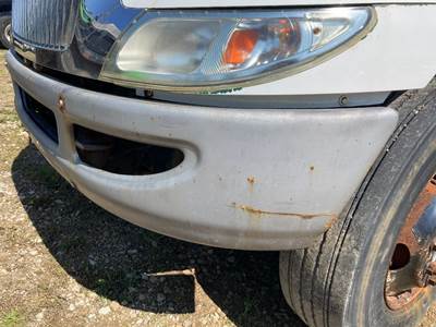 International DuraStar 4300 Front Bumper for a International Durastar (4300)
