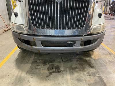 International TranStar 8600 Front Bumper for a International Transtar (8600)