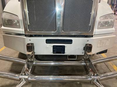 Kenworth T880 Front Bumper