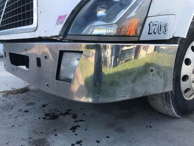 Volvo VNL Front Bumper