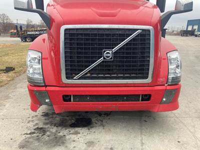 Volvo VNL Front Bumper