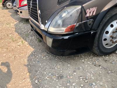 Volvo VNL Front Bumper