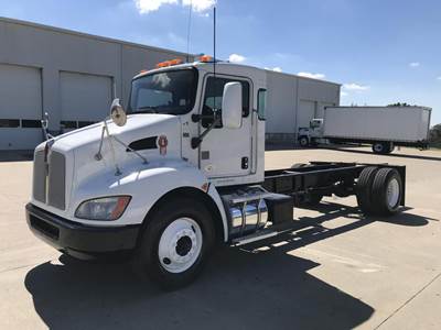 Kenworth T370 Single Axle Cab & Chassis Truck - Cummins, 325HP
