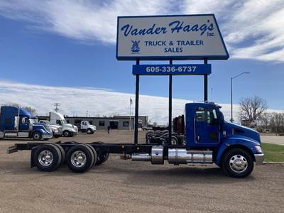 Kenworth T370 Tandem Axle Cab & Chassis Truck - Paccar, 350HP, Automatic