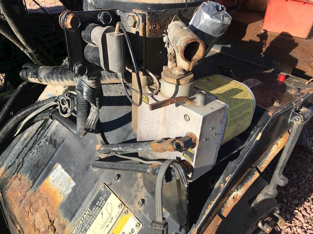 1997 Crane Carrier TRUCK Cab Jack For Sale Sioux Falls, SD
